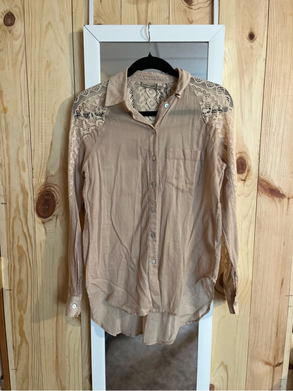 ☀️ $3/15☀️ Holding Horses Cotton Lace Detail Long Sleeve Button Down Coverup